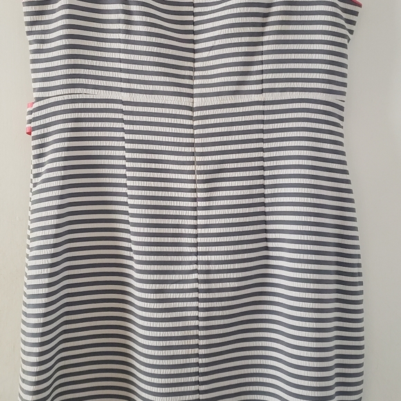 Women sleeveless dress - Picture 3 of 7